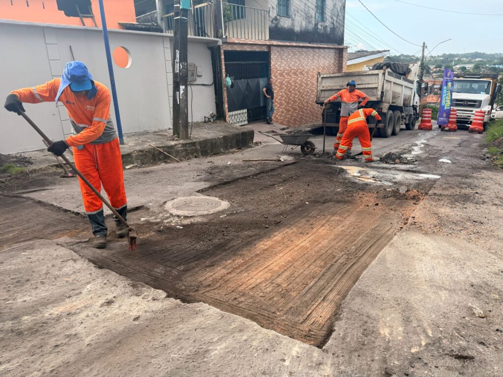 Prefeitura-de-Manaus-avanca-com-recuperacao-asfaltica-no-conjunto-Manoa-e-fortalece-mobilidade-na-zona-Norte-6