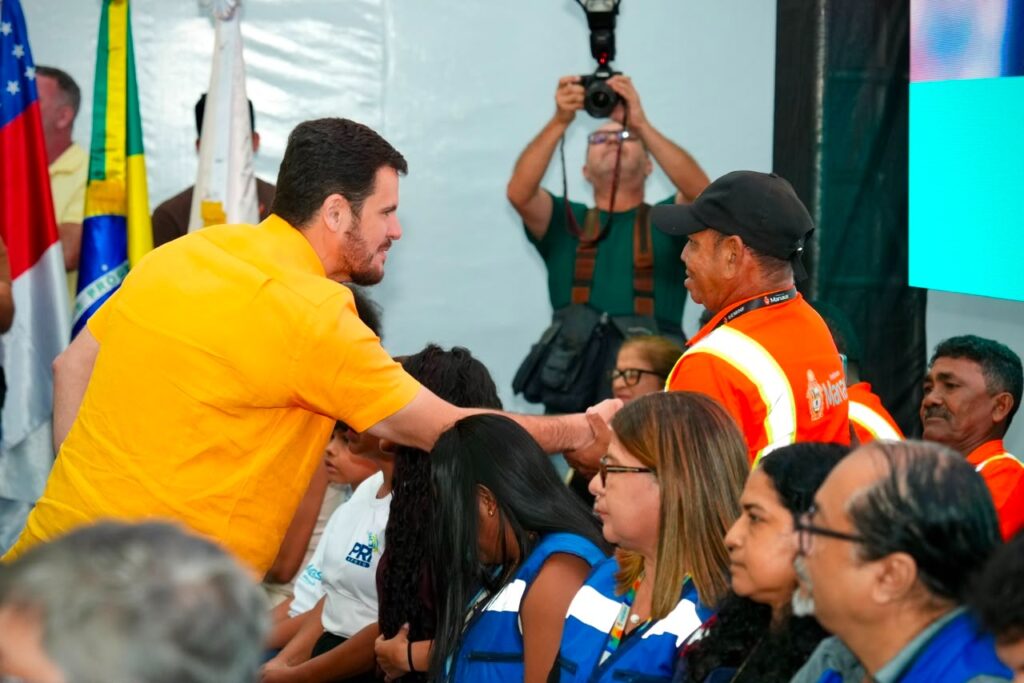 Prefeito-Renato-Junior-anuncia-antecipacao-da-primeira-parcela-do-13o-salario-dos-trabalhadores-municipais-2