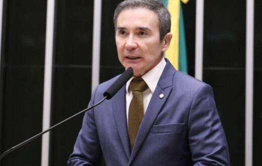 Proposta quer reforçar análise de crédito e contestação de fraudes contra idosos